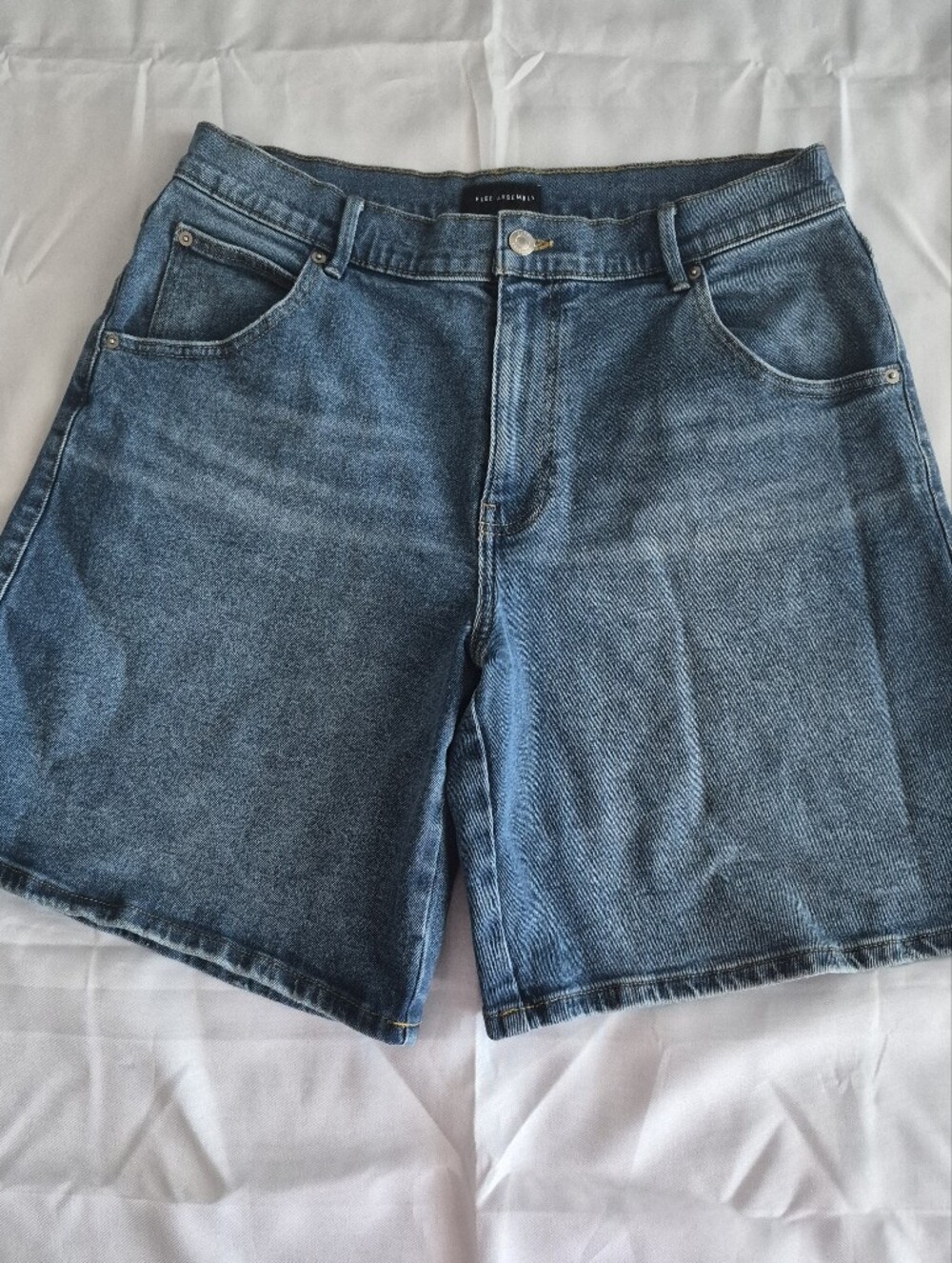 Blue Denim Long Shorts Womens Sz 10 Baggy Oversized